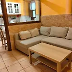 La Casina Roja - Santolaya De Cabranes Semesterbostad Arboleya