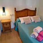 Semesterbostad La Casina Roja - Santolaya De Cabranes