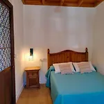 Semesterbostad La Casina Roja - Santolaya De Cabranes *