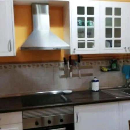 Semesterbostad La Casina Roja - Santolaya De Cabranes *