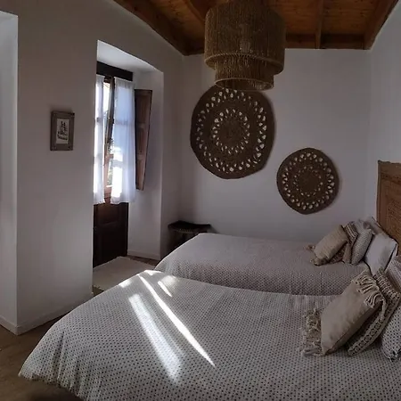 La Casina Roja - Santolaya De Cabranes * Arboleya