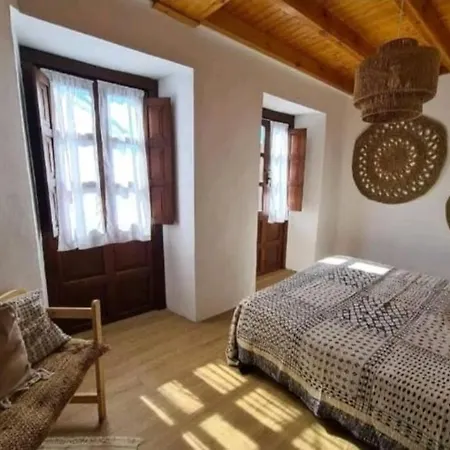 La Casina Roja - Santolaya De Cabranes