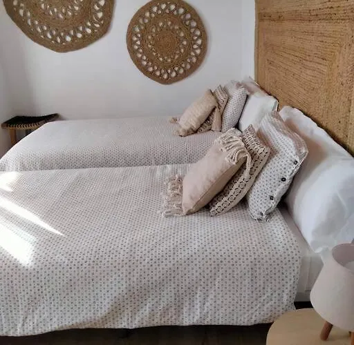 펜션 La Casina Roja - Santolaya De Cabranes