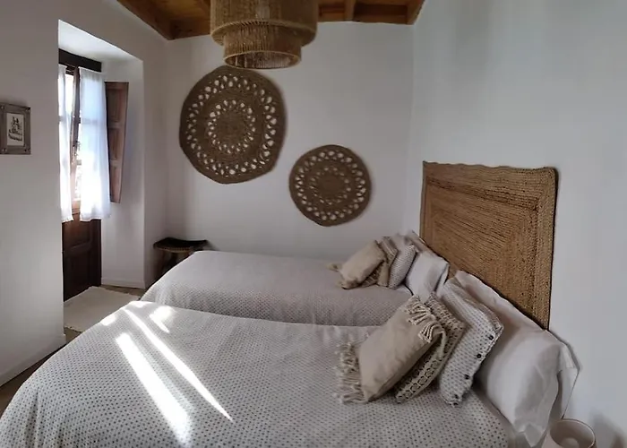 La Casina Roja - Santolaya De Cabranes 펜션 *