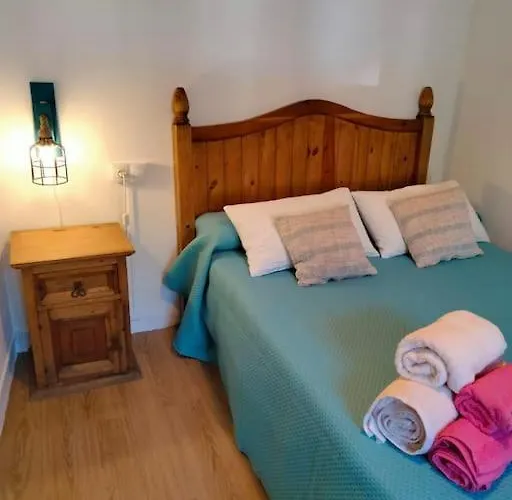 펜션 La Casina Roja - Santolaya De Cabranes