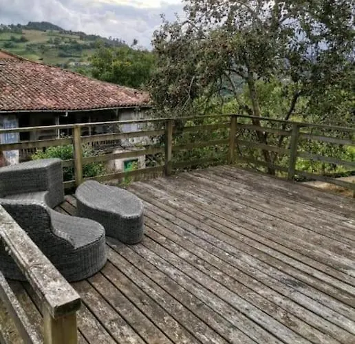 La Casina Roja - Santolaya De Cabranes * Arboleya
