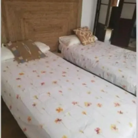 La Casina Roja - Santolaya De Cabranes 度假居 Arboleya