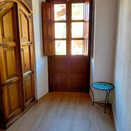 La Casina Roja - Santolaya De Cabranes * Arboleya
